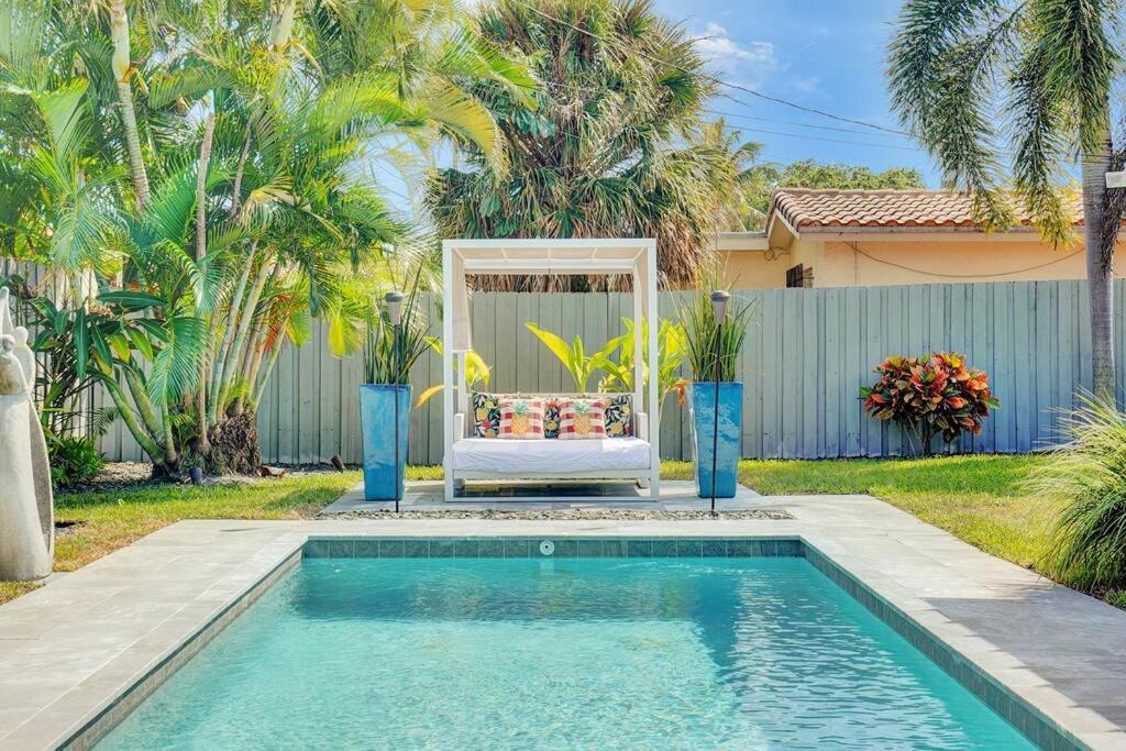 Photo of Others in Coral Ridge Isles