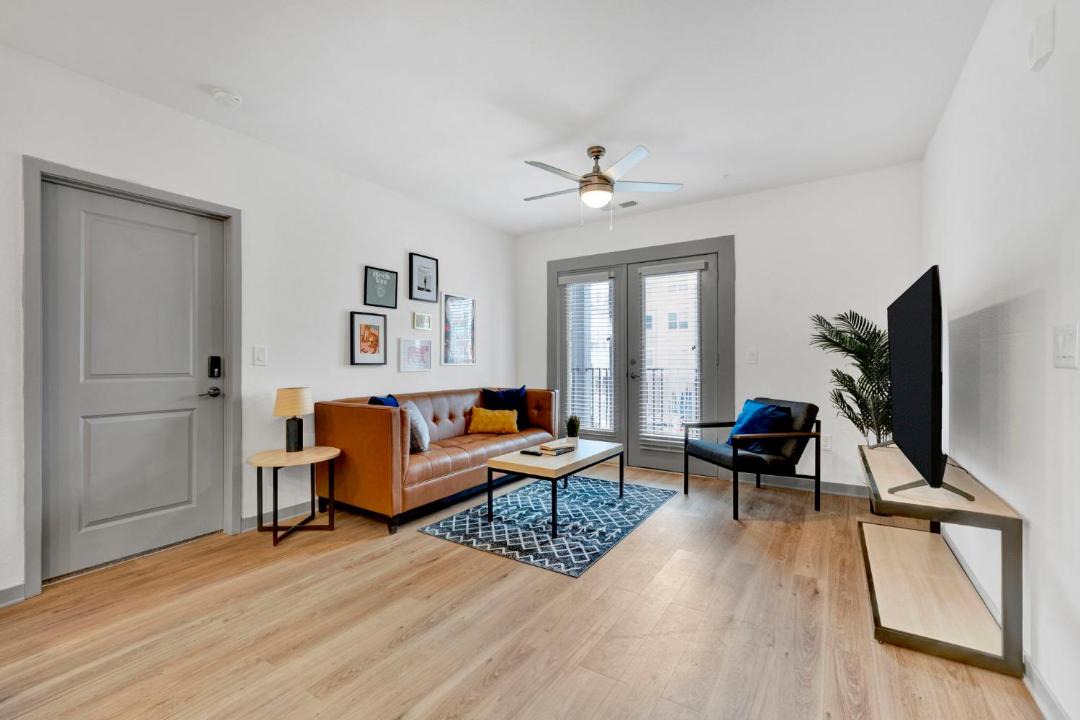 Photo of Livingroom in Clemson