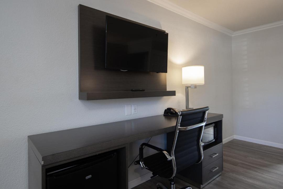 Photo of Livingroom in Milpitas