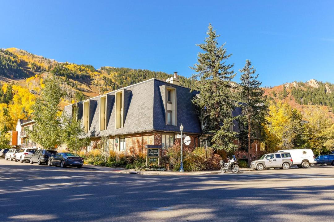 Photo of Others in Aspen