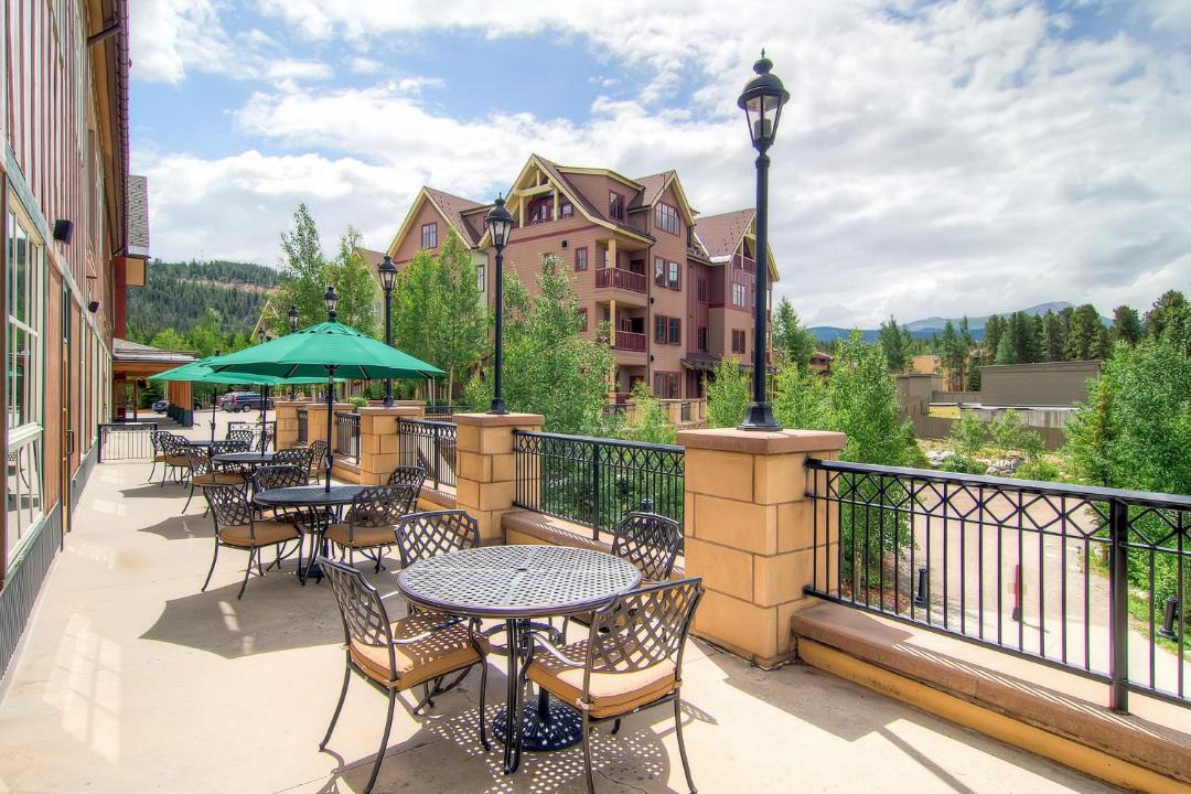 Photo of Patio Balcony in Peak 9