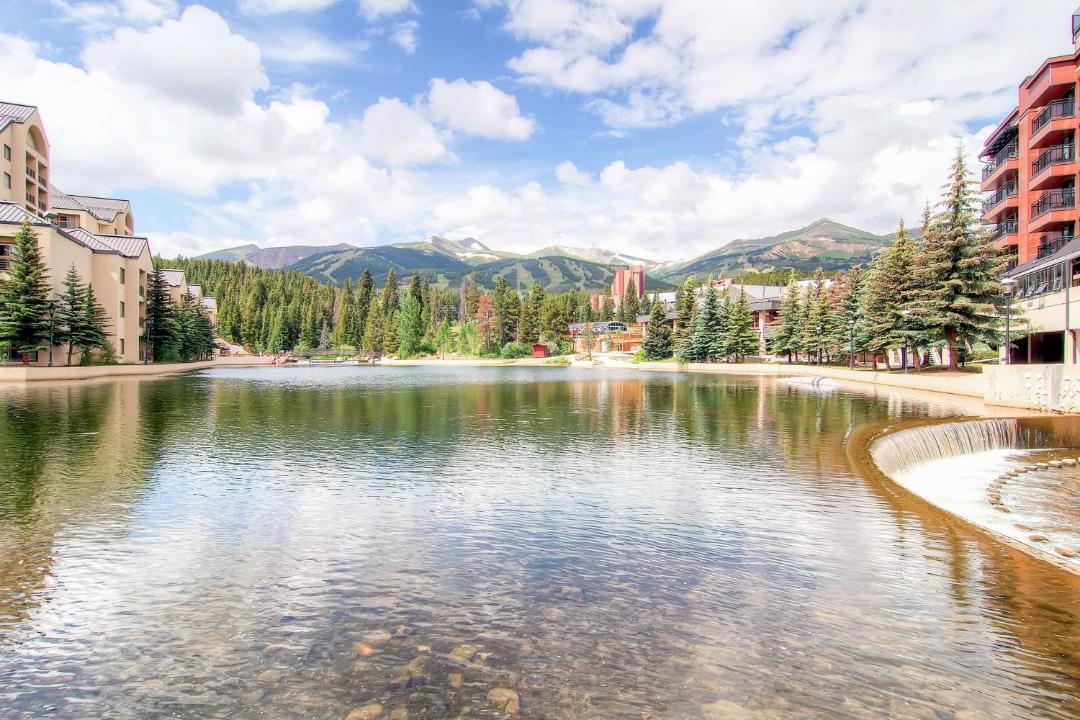 Photo of Outdoor in Peak 9