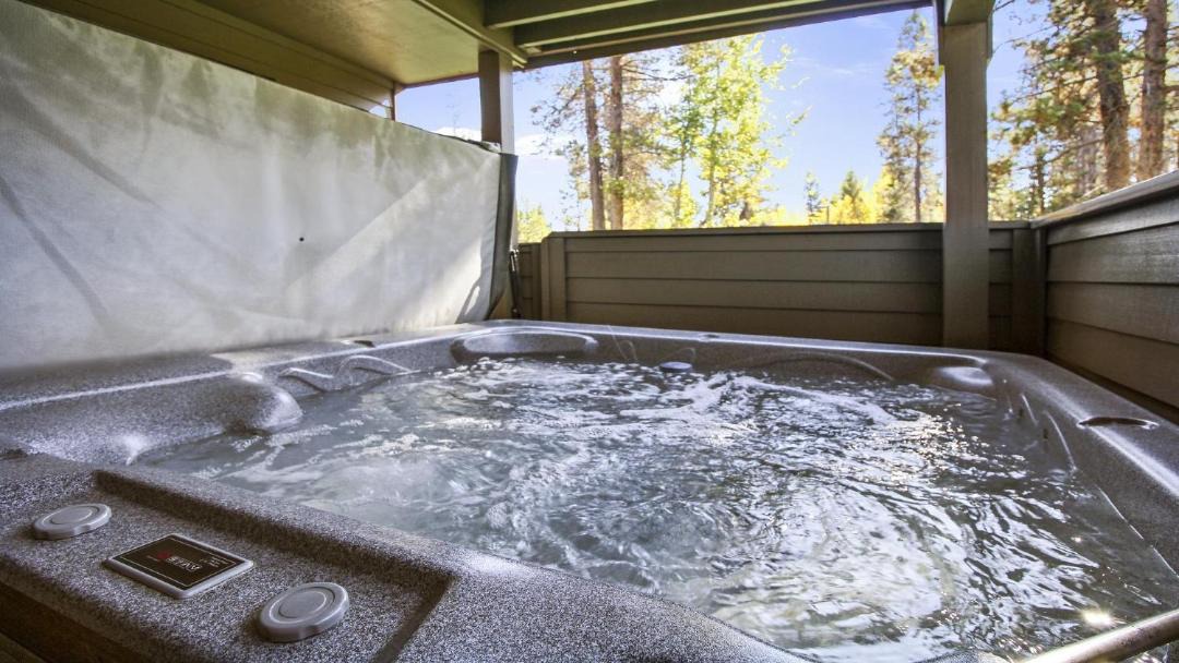 Photo of Bedroom in Sunriver
