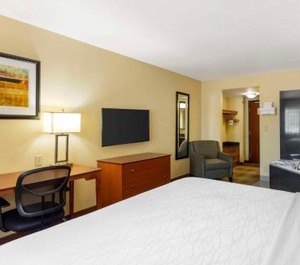 Kiva Inn 