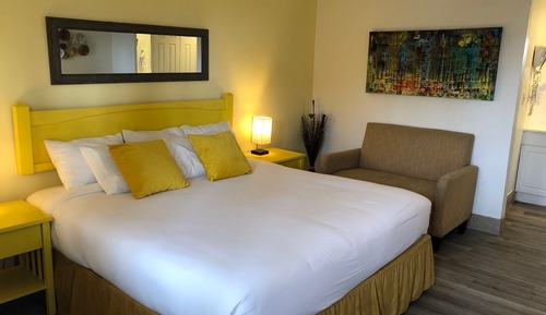 Signature Room, 1 King Bed