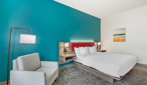 Standard Room, 1 King Bed, Non Smoking