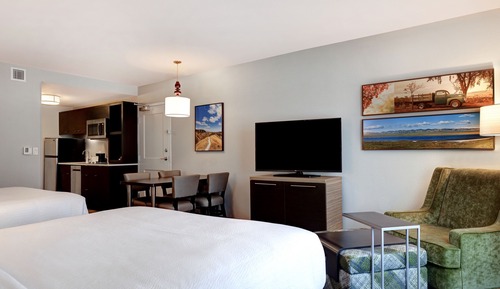 Studio, 2 Queen Beds