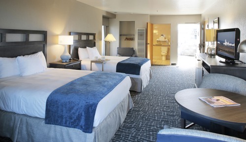 Standard Double Room, 2 Queen Beds, Accessible, Partial Ocean View