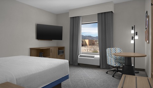 Standard room with king bed