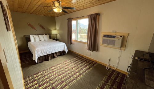 Family Suite (Non-Pet Friendly)