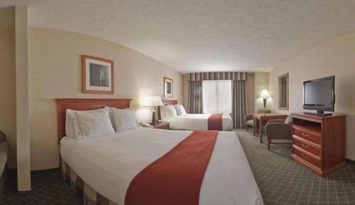 Standard Room, 2 Double Beds, Accessible (Mobility, Accessible Tub)