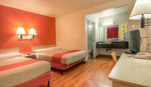 Deluxe Room, 2 Double Beds, Non Smoking, Refrigerator