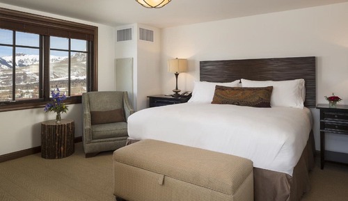 Room, 1 Bedroom, Accessible (Residence, MobilityHearing, RI Shower)
