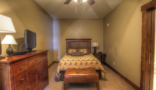 Condo, 3 Bedrooms