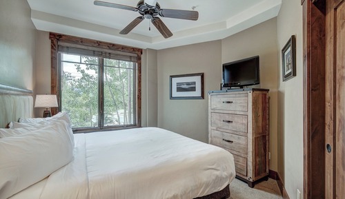 Condo, 1 Bedroom