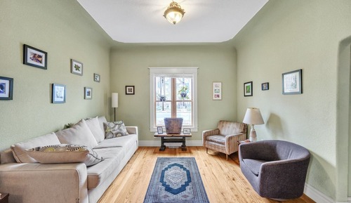 House, 2 Bedrooms