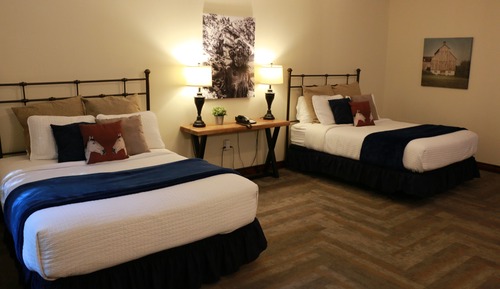 Room, 2 Queen Beds, Garden View (Not located within the Castle)