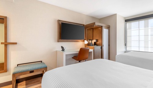 Room, 2 Queen Beds, Non Smoking (Upgrade)