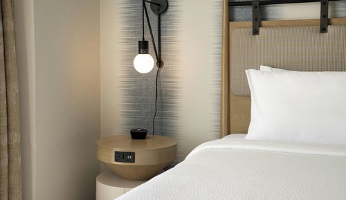 Suite, 1 Bedroom (Mobility/Hearing Accessible, Tub)
