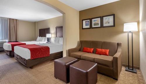 Suite, 2 Queen Beds, Accessible, Non Smoking