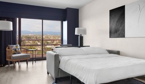 Suite, 1 Bedroom, City View
