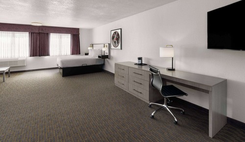 Room, Multiple Beds, Non Smoking