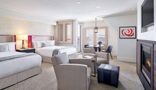Room, 2 Queen Beds (Town Side)