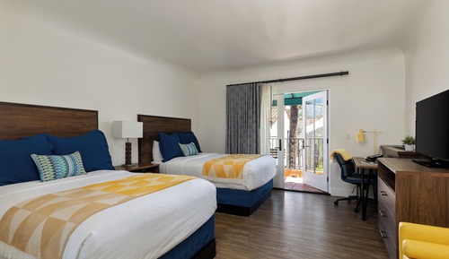 Superior Room, 2 Double Beds, Balcony