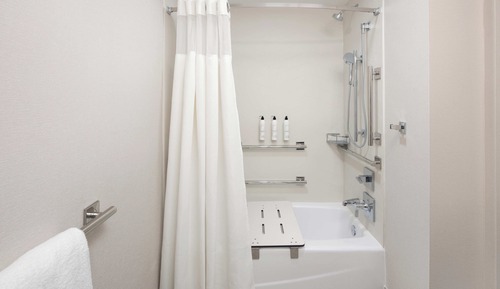 Suite, 1 Bedroom, Accessible Bathtub