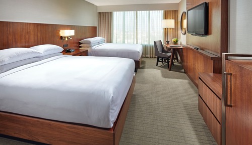 Studio Suite, 2 Queen Beds, Accessible, Bathtub (Mobility)