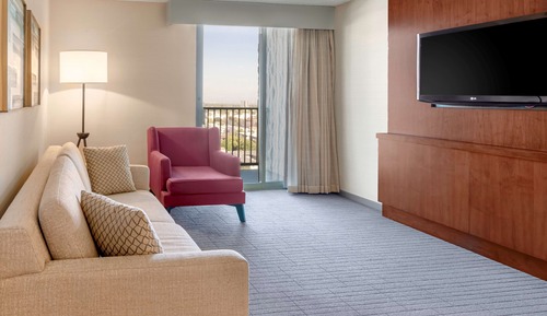 Superior Suite, One King Bed