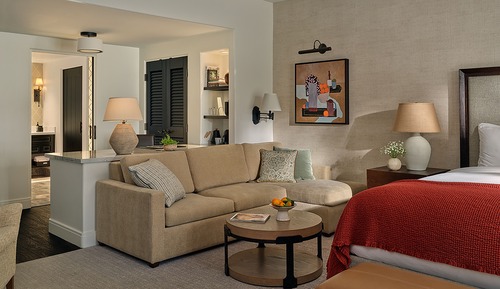 FIREPLACE MINI SUITE - KING BED