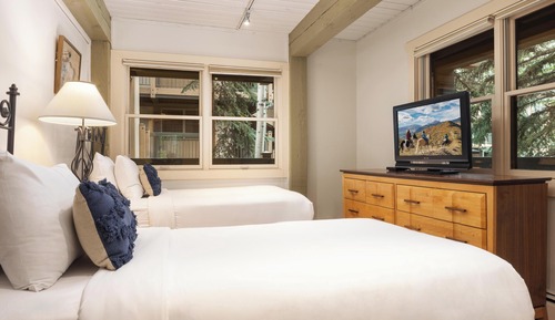 Condo, 2 Bedrooms (Trails 202)