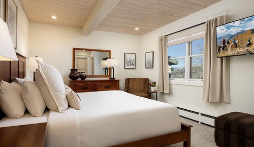 Condo, 3 Bedrooms (Leaf 502)