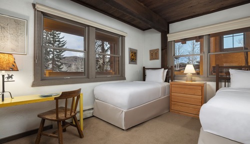 Condo, 2 Bedrooms (Leaf 701)