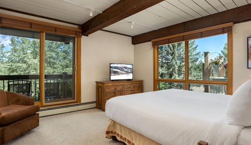 Condo, 4 Bedrooms (Slope 210)