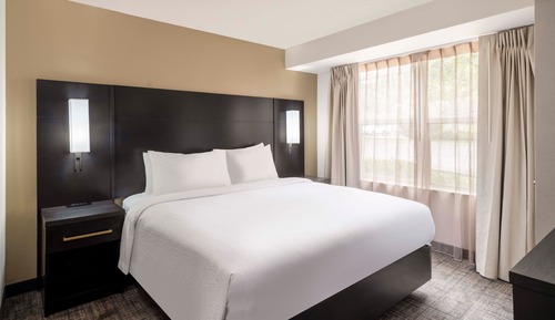 Suite, 1 Bedroom (Mobility/Hearing Accessible, Tub)