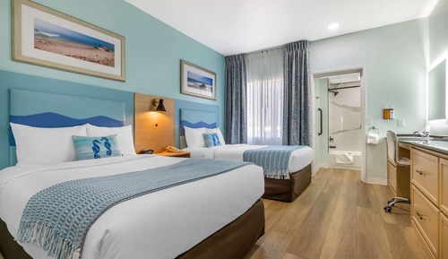 Suite, Multiple Beds, Non Smoking, Pool View