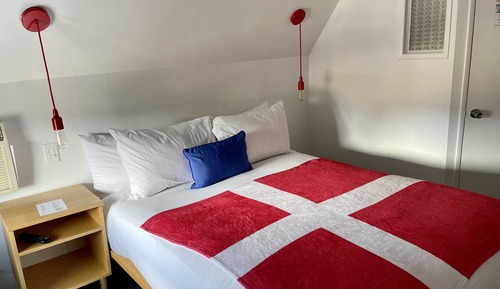 Economy Room, 1 Queen Bed (Upstairs)