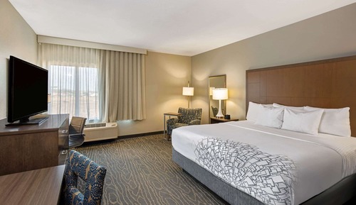 Room, 1 King Bed, Accessible (Mobility Accessible)