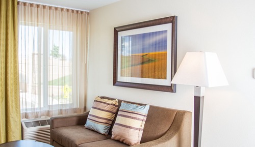 Studio Suite, 1 King Bed, Accessible Bathtub (Mobility)
