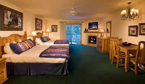 Superior Suite, 2 Queen Beds