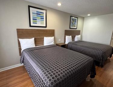 Queen Room with Two Queen Beds
