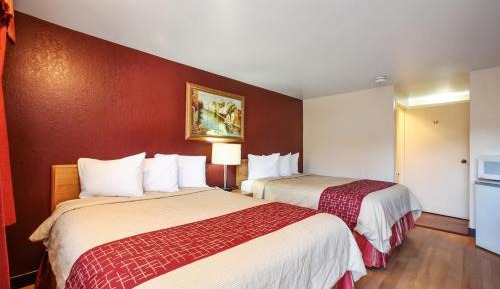 Deluxe Room with Two Queen Beds Disability Access Smoke Free 
