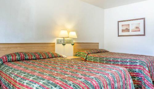 Two Full Beds 