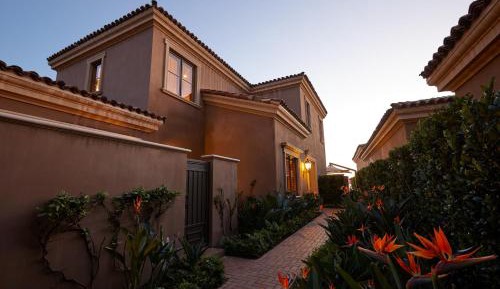 Four-Bedroom Villa with Garden View and Terrace