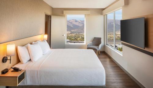 One-Bedroom King Suite with Sofa Bed