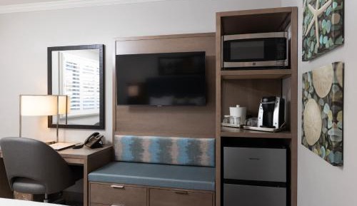 Standard King Room