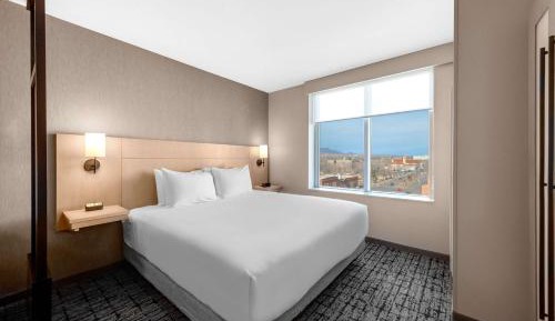 King Room with Sofa Bed - High Floor
