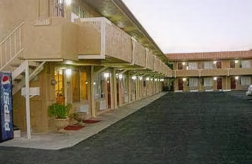 Hemet Hotel | Vagabond Inn Hemet